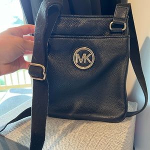 Black Michael Kors Crossbody